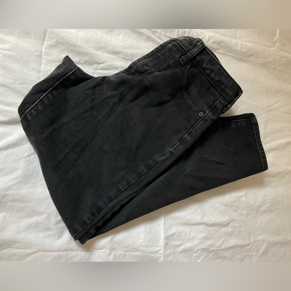 Old Navy Charcoal Straight-Leg Jeans - Picture 1 of 4